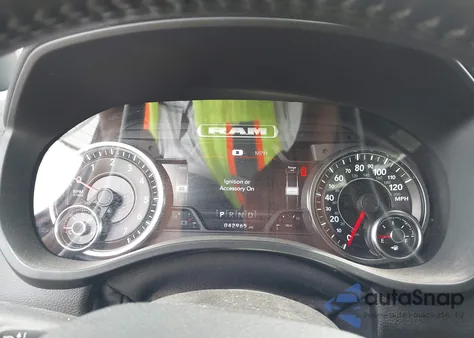 2022 Ram 1500 Big Horn 4X4 5'7 Box from USA, damaged, VIN 1C6SRFFT6NN221669